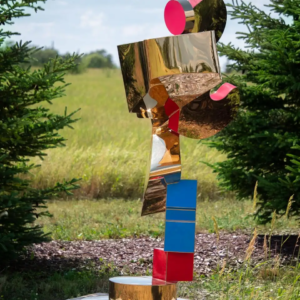 Parrot Farm Viktor Mitic
